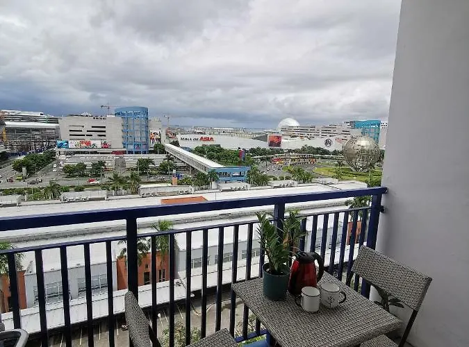 Reese @ Sea Residences Apartment *
